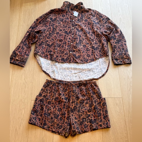 Free People Intimately Leopard Lounge Set NWT – Button Shirt + Shorts | XL - Picture 8 of 11